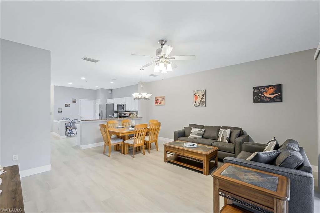 836 Hampton Cir , Unit 171, Naples, FL 34105 Photo