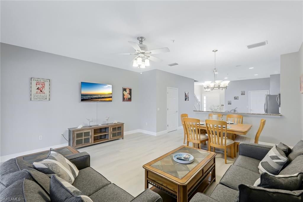 836 Hampton Cir , Unit 171, Naples, FL 34105 Photo