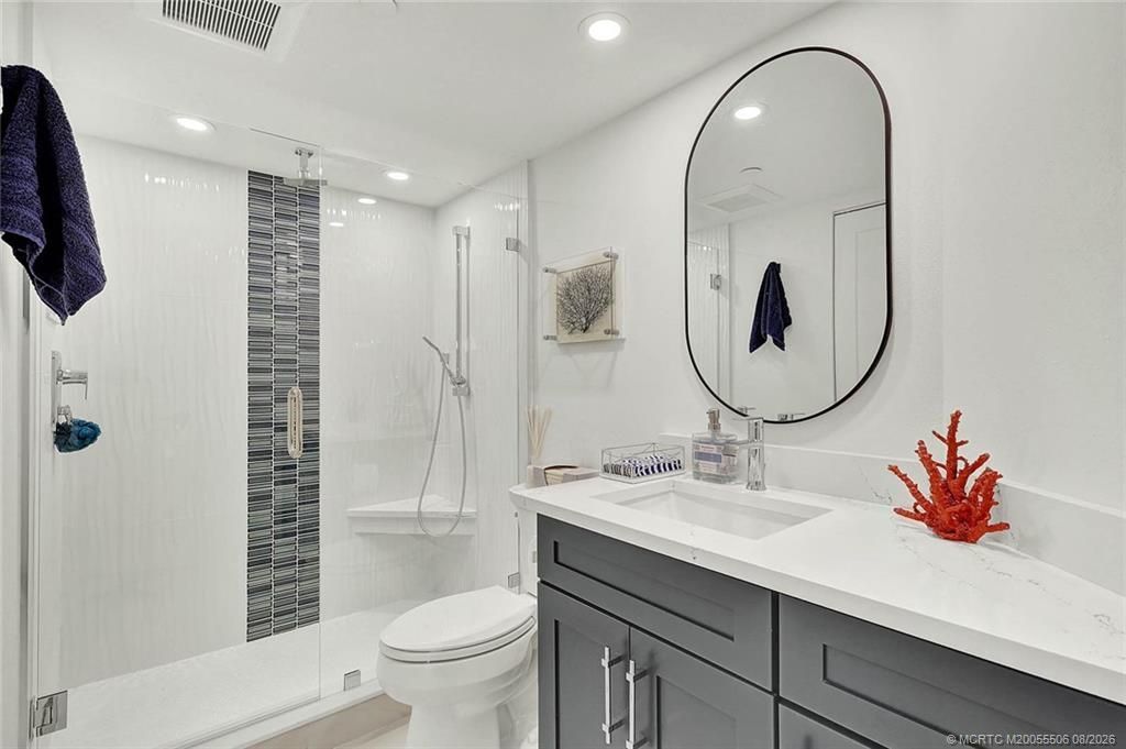 9650 S Ocean Drive, Unit 709, Jensen Beach, FL 34957 Photo
