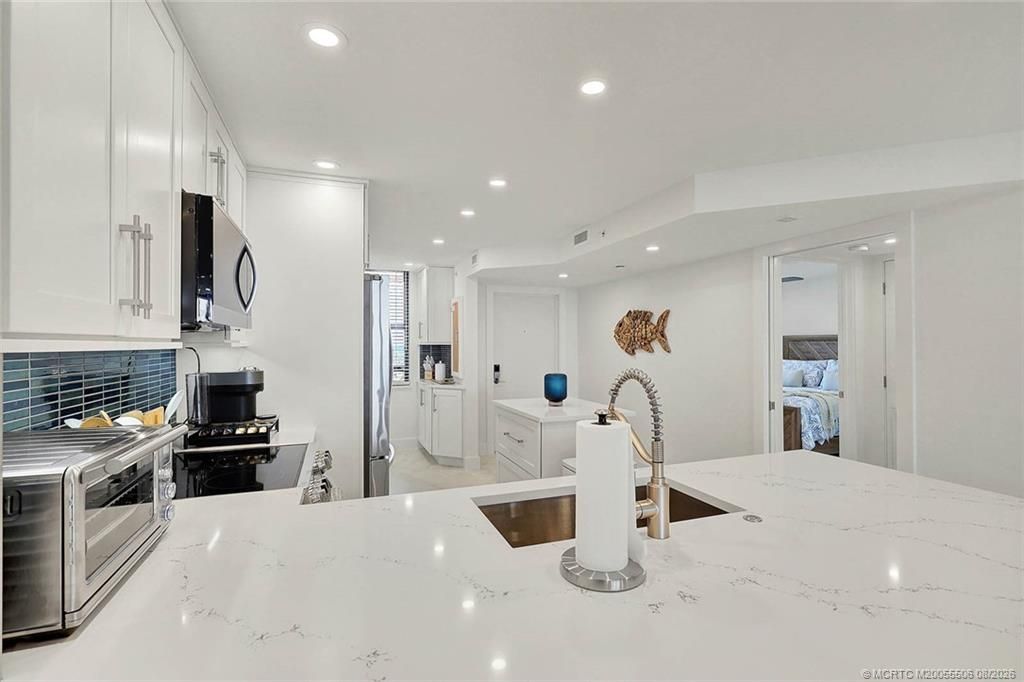 9650 S Ocean Drive, Unit 709, Jensen Beach, FL 34957 Photo