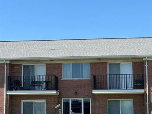 32125 Beaconsfield Street, Roseville, MI 48066