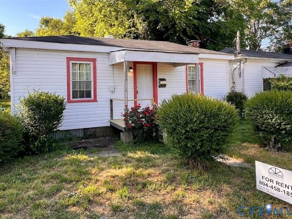 716 Bollingbrook Street, Petersburg, VA 23805