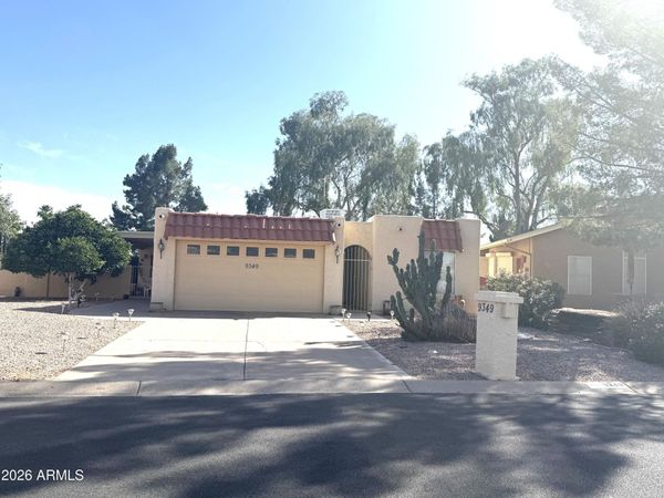 9349 E PARKSIDE Drive, Sun Lakes, AZ 85248