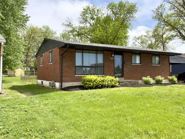 1928 Cornell Avenue , Edwardsville, IL 62025