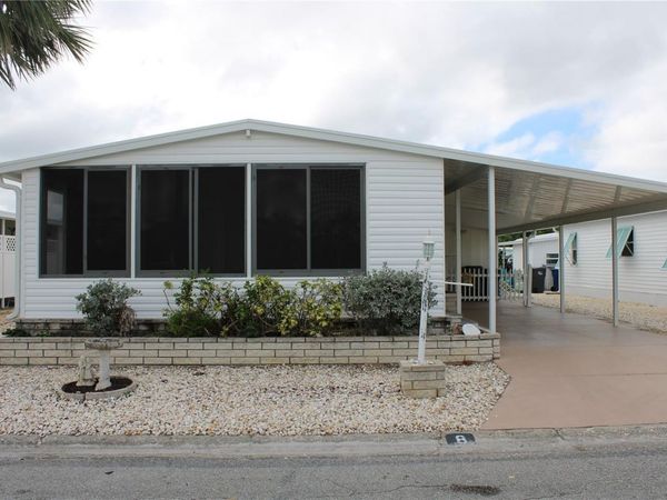 2107 PALMA SOLA BOULEVARD , Unit 8, BRADENTON, FL 34209