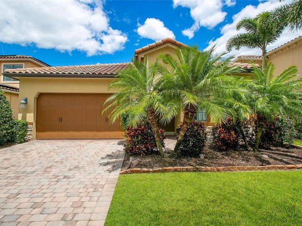 8407 PRESTBURY DRIVE , ORLANDO, FL 32832