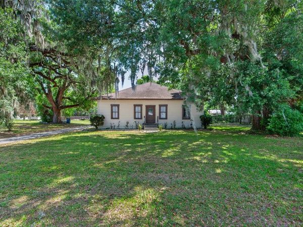 200 N ORANGE AVENUE , FORT MEADE, FL 33841
