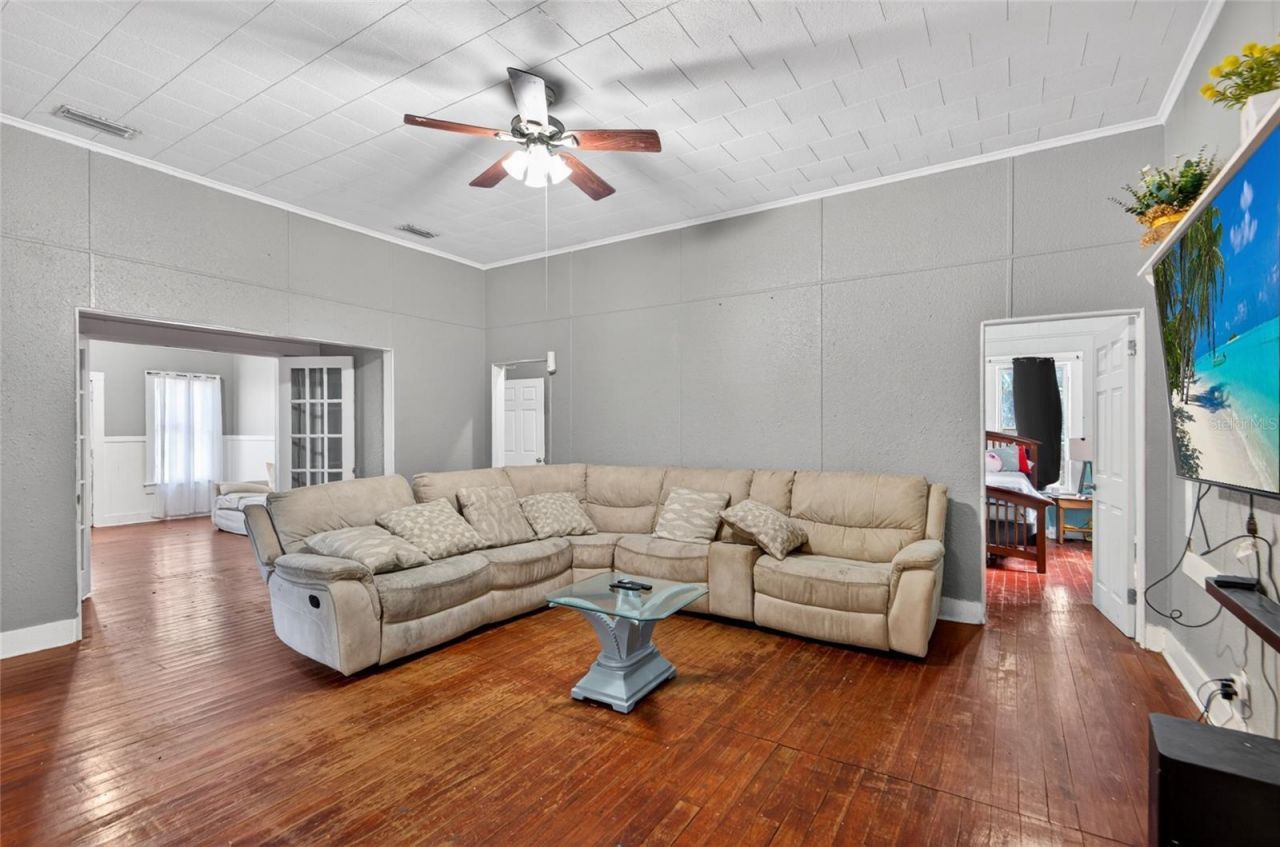 200 N Orange Avenue, Fort Meade, FL 33841 Photo