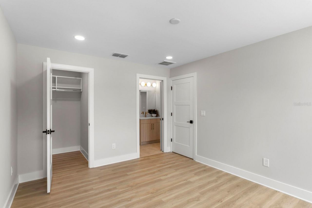 5210 Bayshore Boulevard, Unit 2, Tampa, FL 33611 Photo