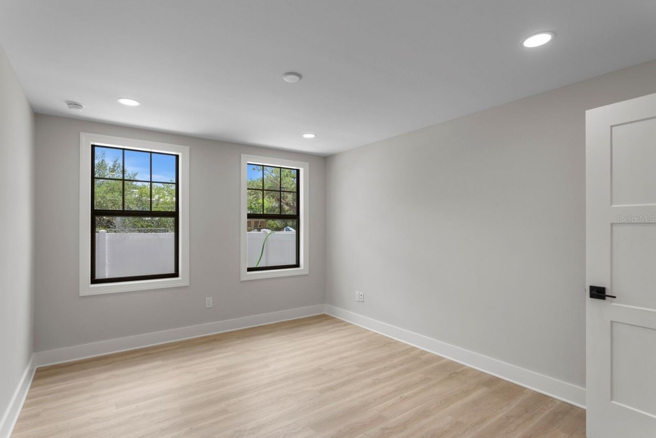 5210 Bayshore Boulevard, Unit 2, Tampa, FL 33611 Photo
