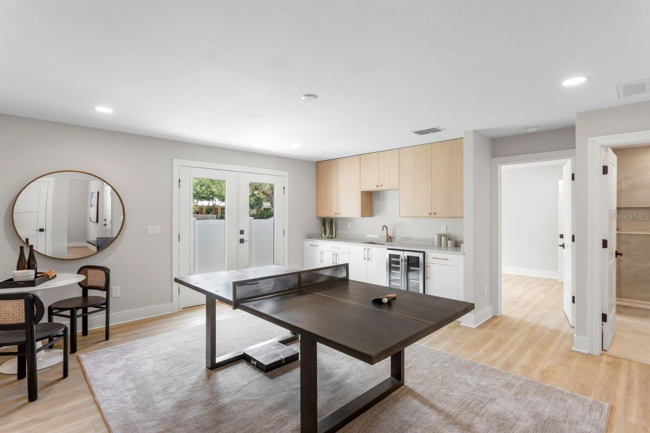 5210 Bayshore Boulevard, Unit 2, Tampa, FL 33611 Photo
