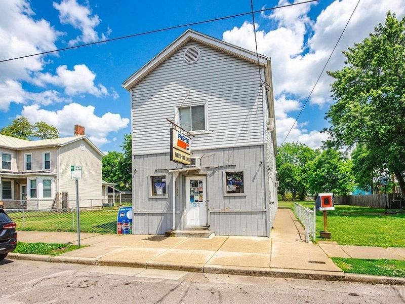 927 Vine Street, Hamilton, OH 45011 Photo 1