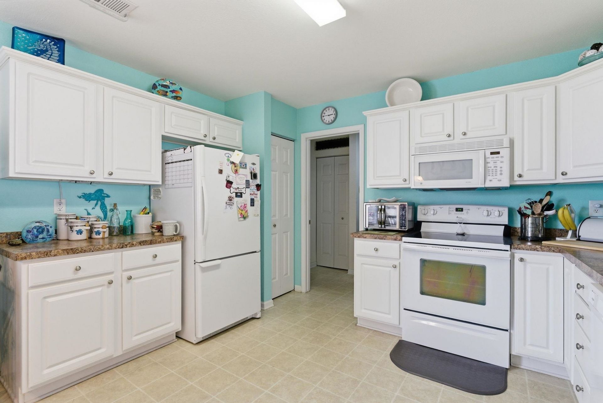 274 Vermillion Dr.  Photo 22