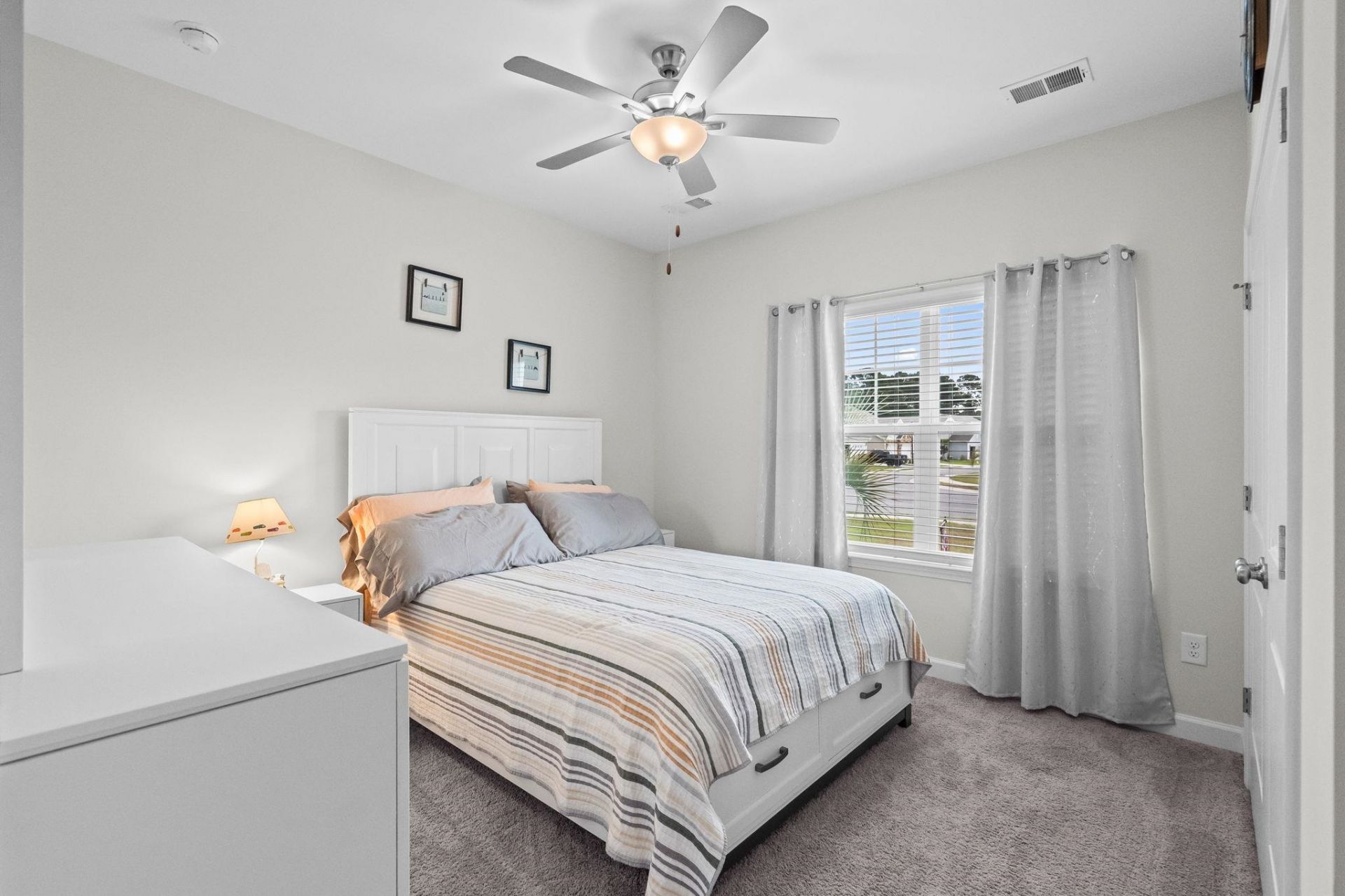 3051 Viceroy Loop Photo 27