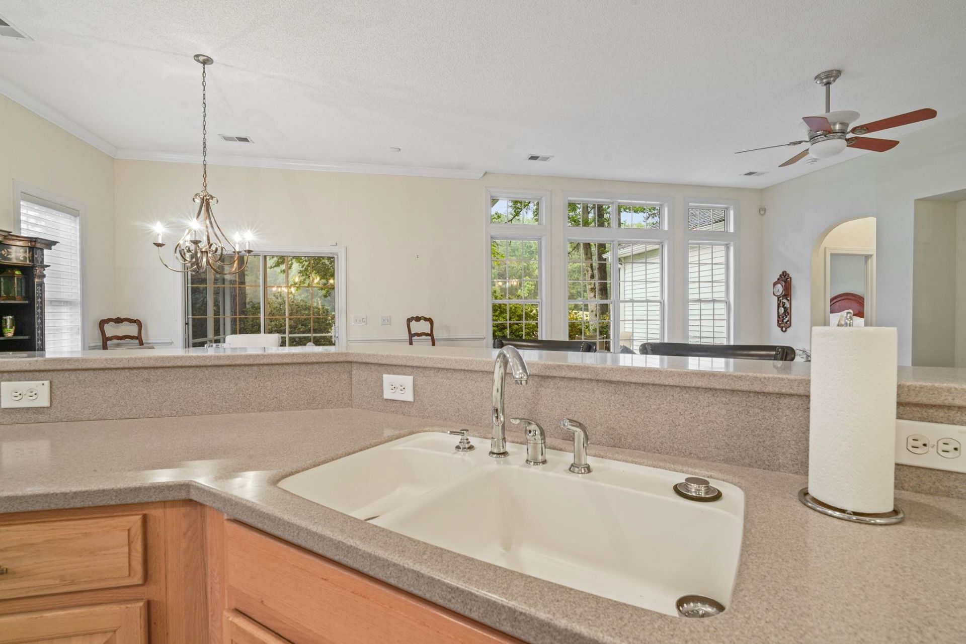 6443 Longwood Dr. Photo 18