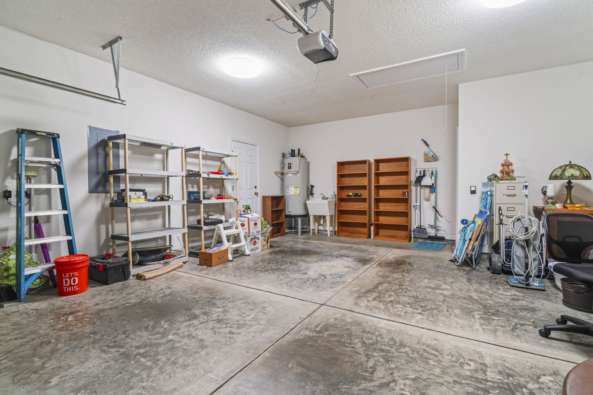 6443 Longwood Dr. Photo 34