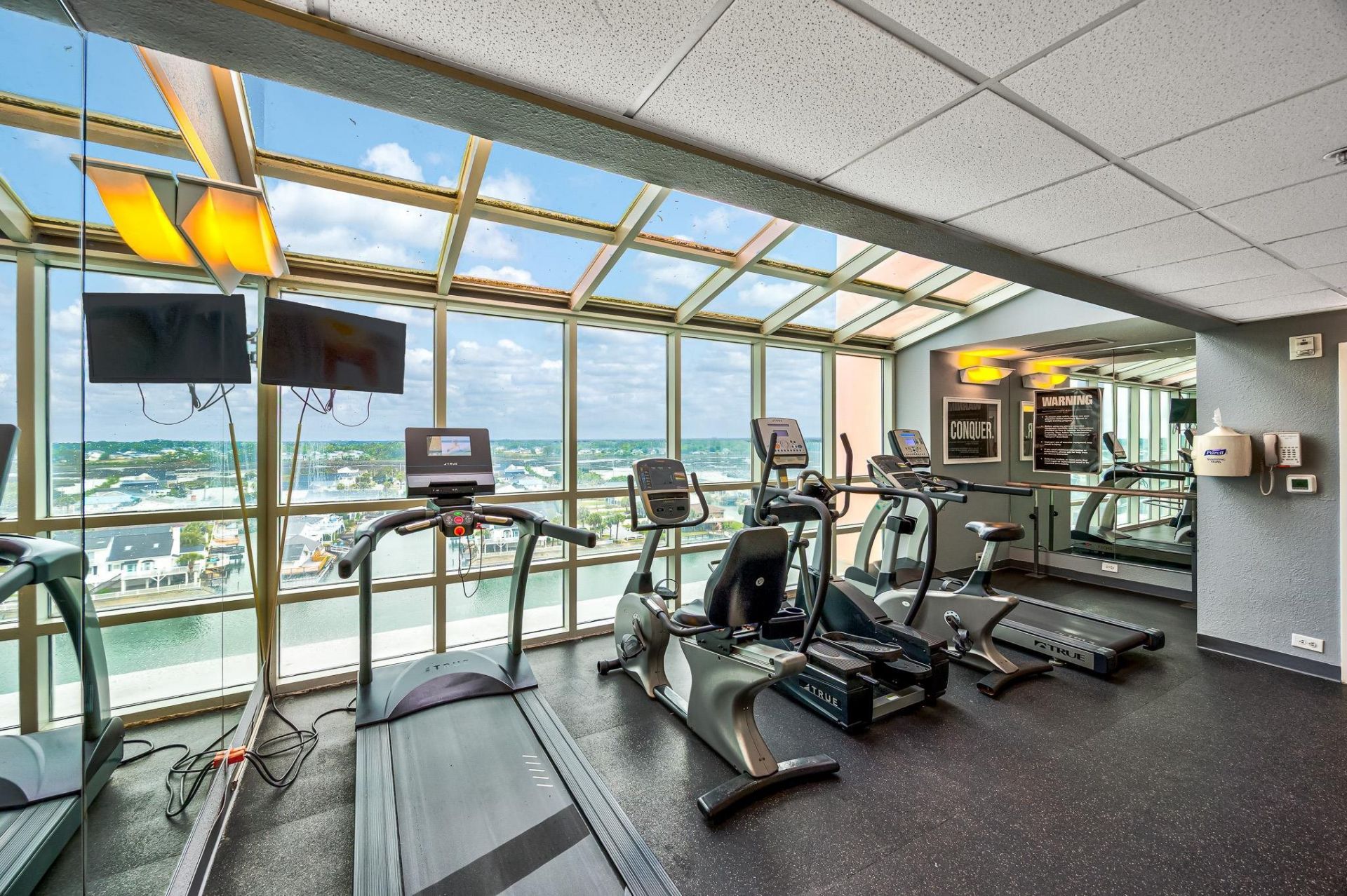 3601 N Ocean Blvd.  Photo 38