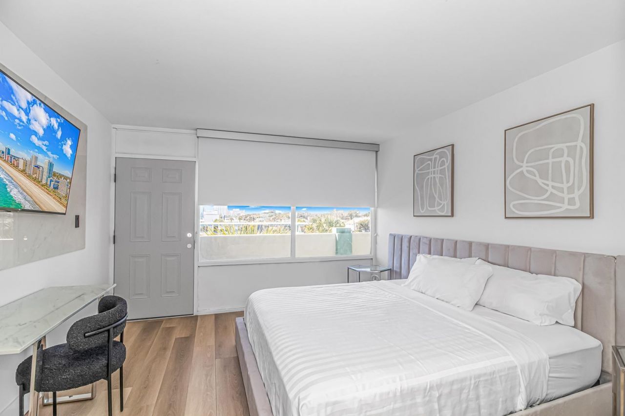 507 -509 Ocean Blvd. N  Photo 17