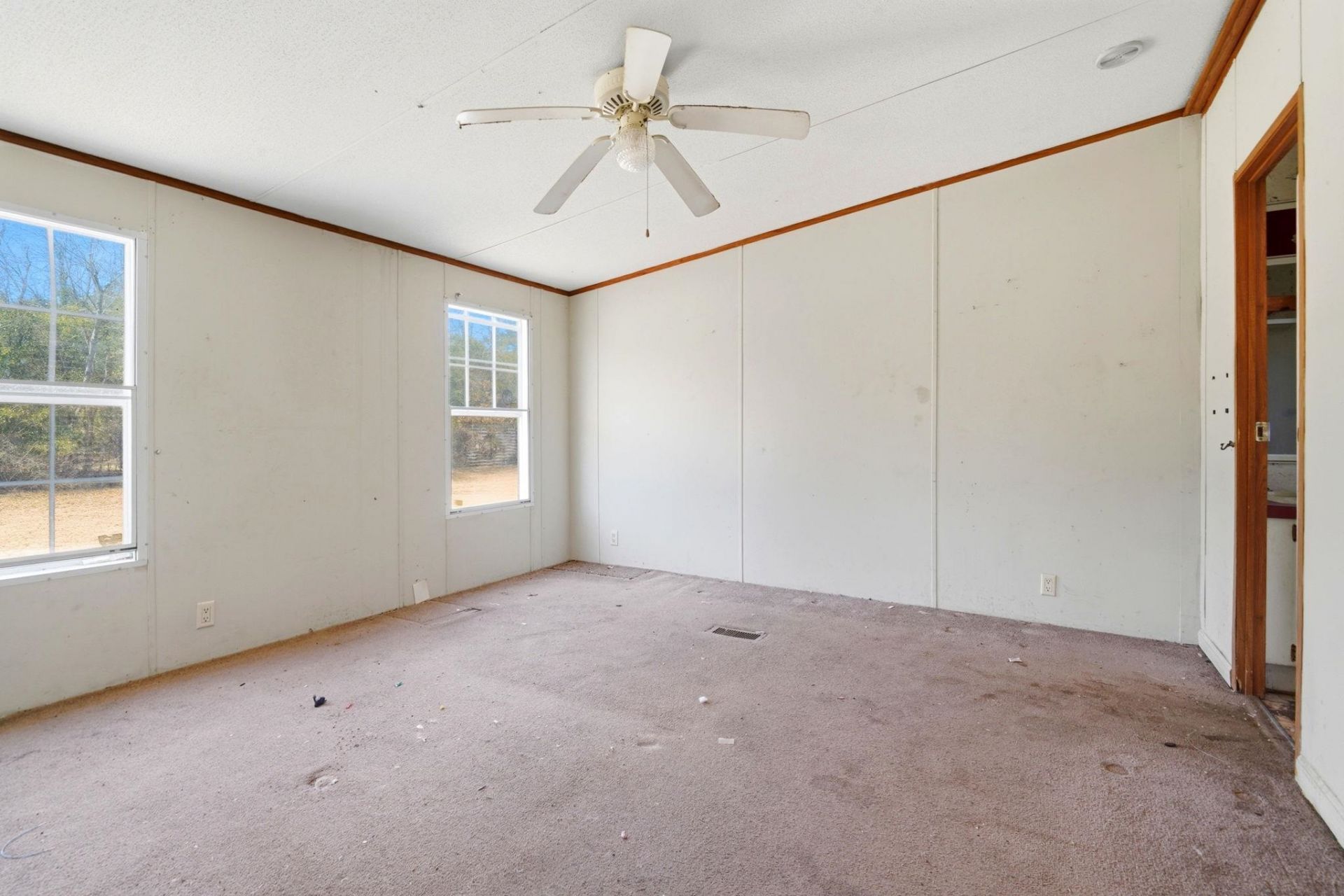 9976 Lake Swamp Rd.  Photo 15