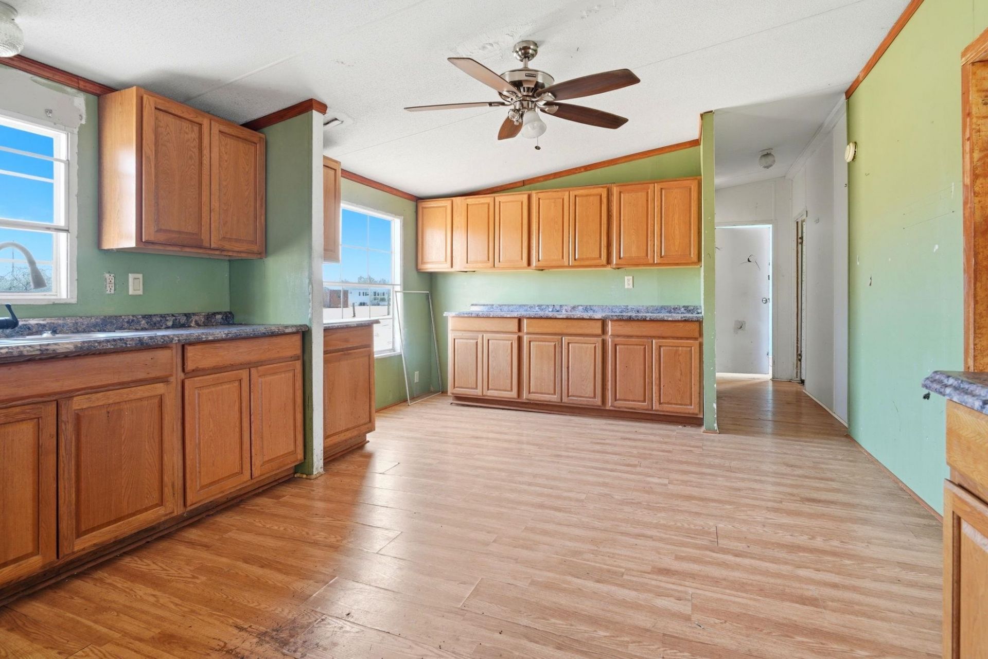 9976 Lake Swamp Rd.  Photo 8