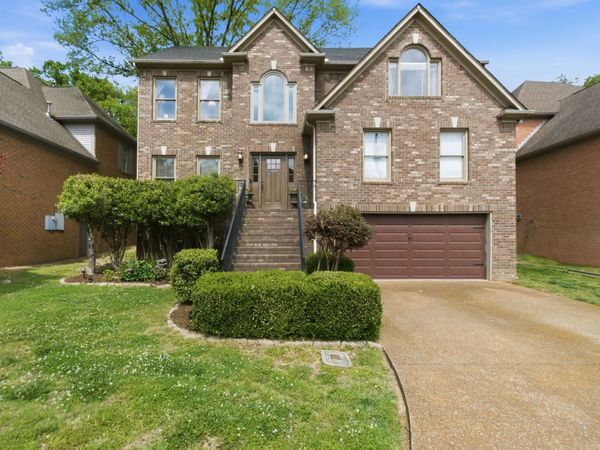 137 Sequoyah Ln , Nashville, TN 37221