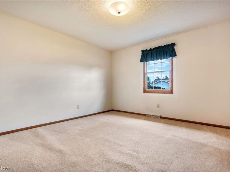 342 Sheffield Avenue NE, Massillon, OH 44646 Photo 16