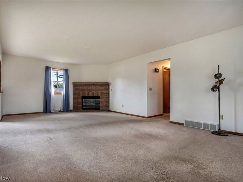 342 Sheffield Avenue NE, Massillon, OH 44646 Photo 6