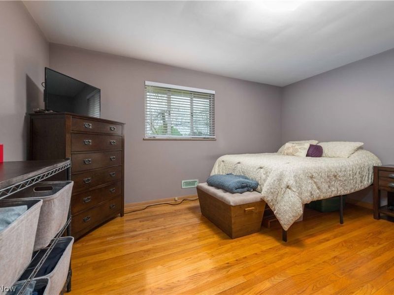 14666 Robert Drive, Middleburg Heights, OH 44130 Photo 26