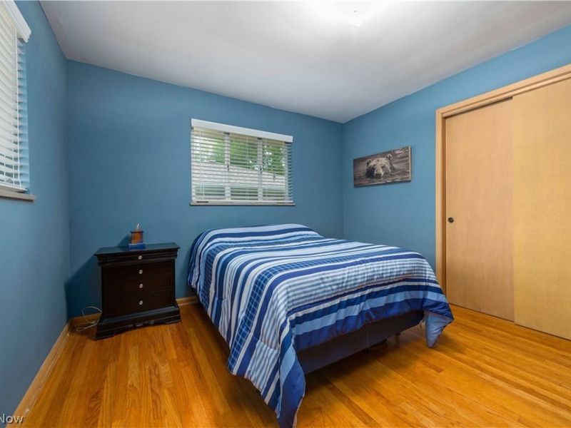 14666 Robert Drive, Middleburg Heights, OH 44130 Photo 32