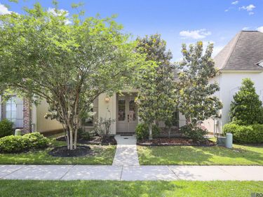 13980 Emmy Way Dr, Baton Rouge, LA 70810