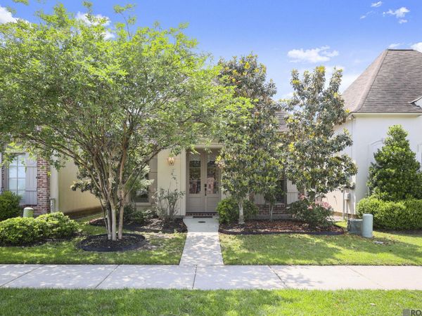 13980 Emmy Way Dr, Baton Rouge, LA 70810