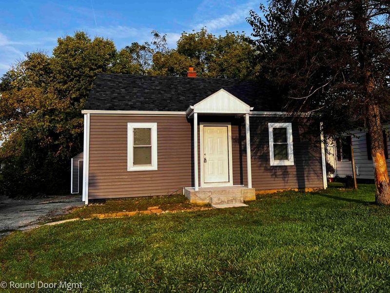 2339 Joyce Avenue , Columbus, OH 43211 Photo 2