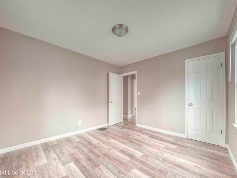 2339 Joyce Avenue , Columbus, OH 43211 Photo 8