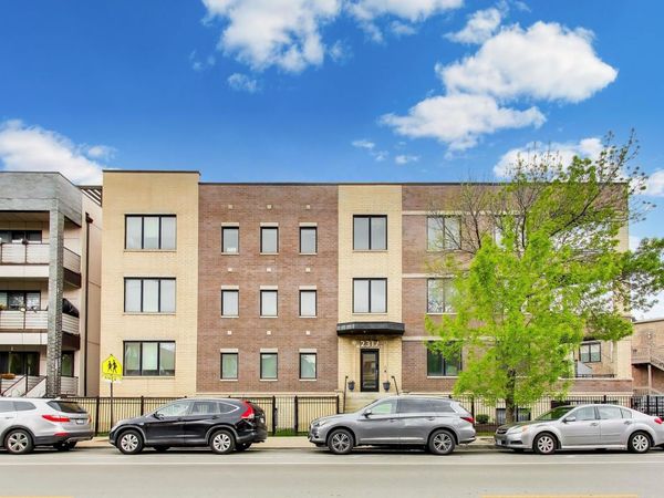 2317 W ARMITAGE Avenue , Unit 1W, Chicago, IL 60647