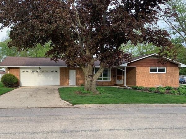504 Ash Avenue , Morrison, IL 61270