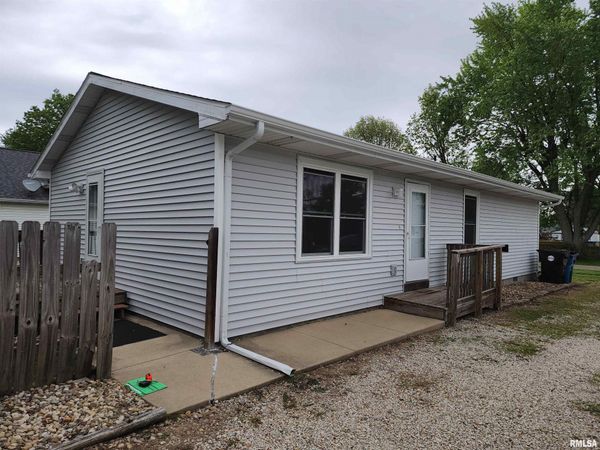 505 NE 3RD Street, Atlanta, IL 61723
