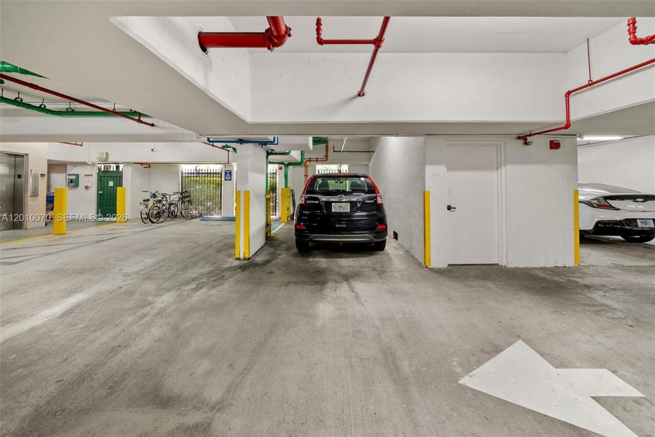 100 Meridian Ave , Unit 233, Miami Beach, FL 33139 Photo