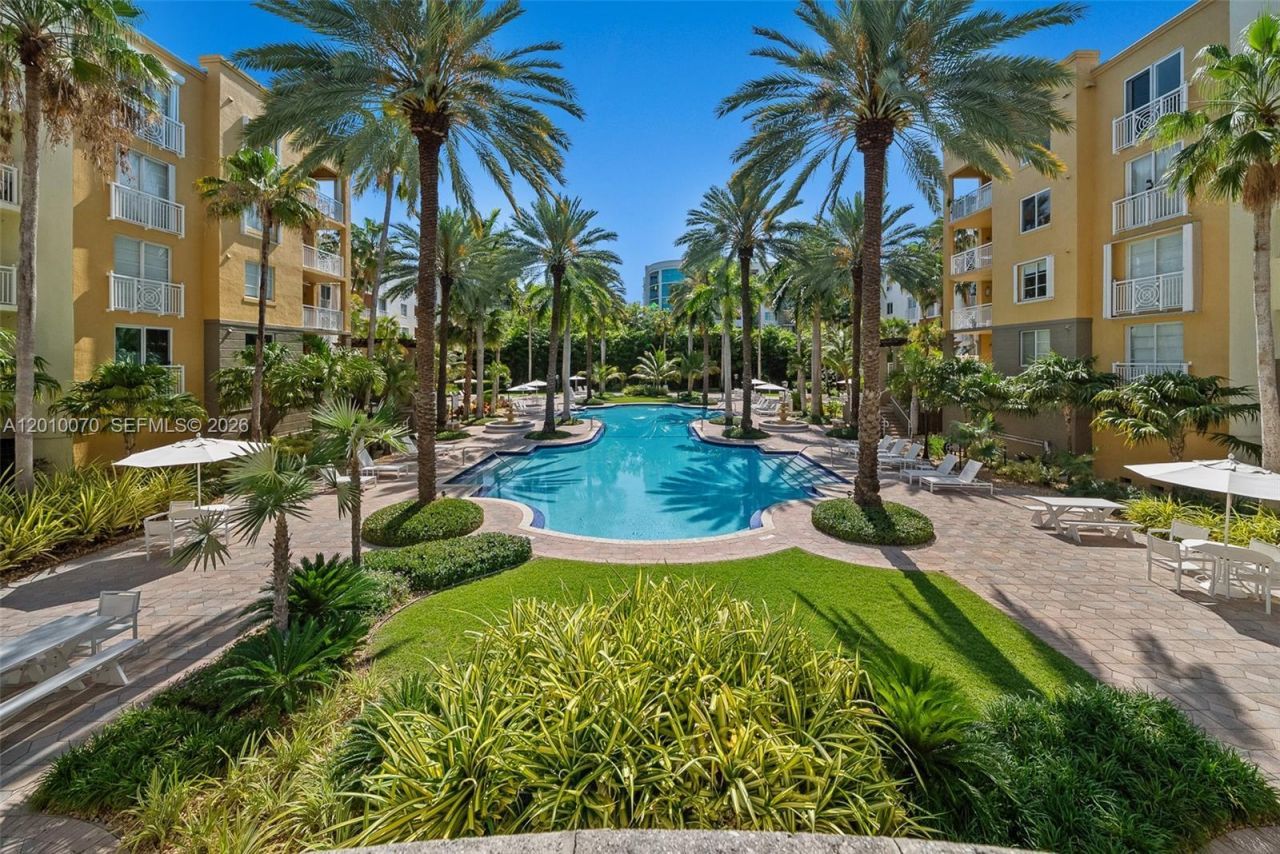 100 Meridian Ave , Unit 233, Miami Beach, FL 33139 Photo