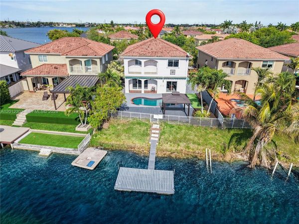 14024 SW 132nd Ave , Miami, FL 33186