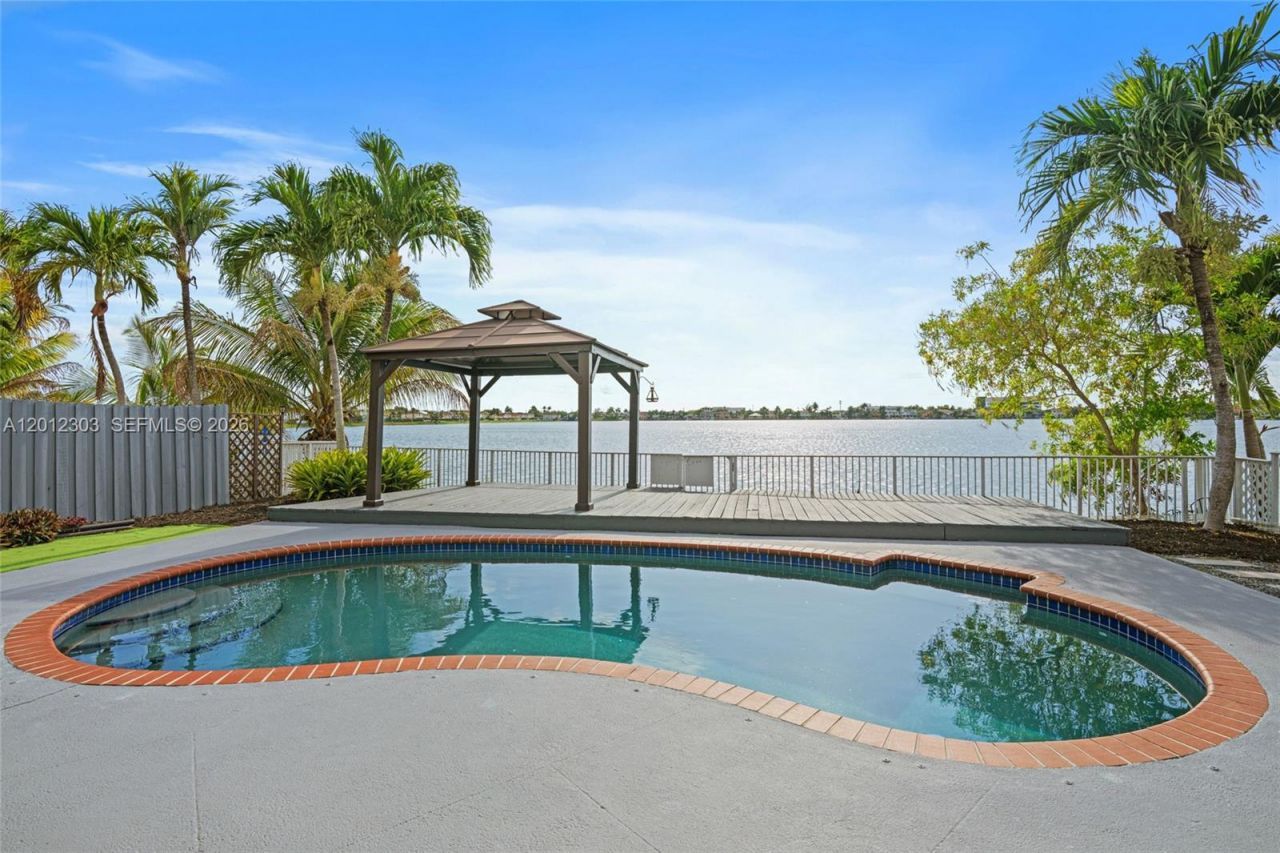 14024 SW 132nd Ave , Miami, FL 33186 Photo