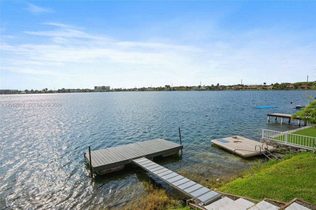 14024 SW 132nd Ave , Miami, FL 33186 Photo