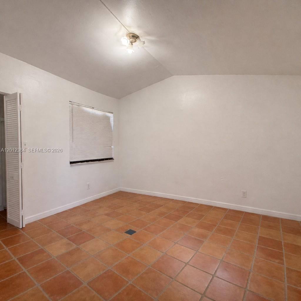 1045 NW 126th Pl, Miami, FL 33182 Photo