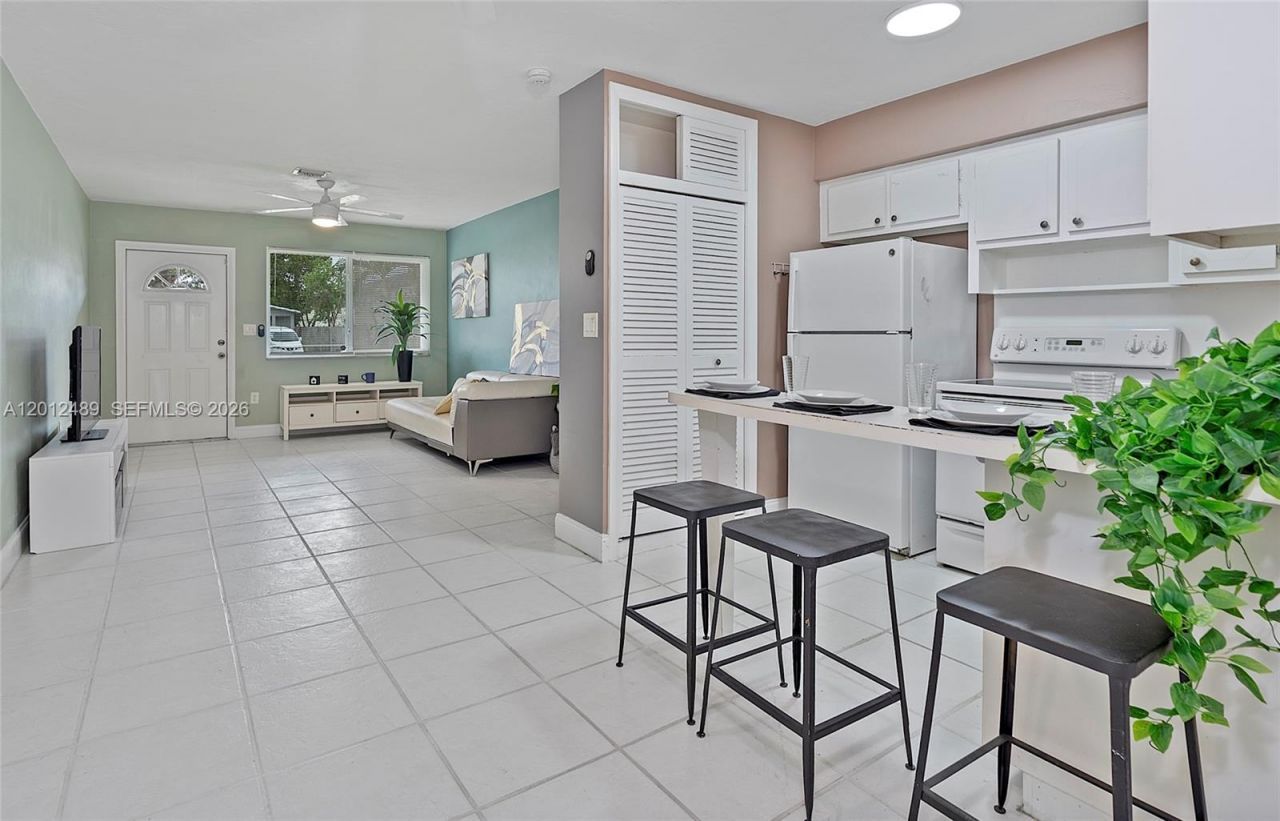 1817 NW 60th Ave, Unit G, Sunrise, FL 33313 Photo