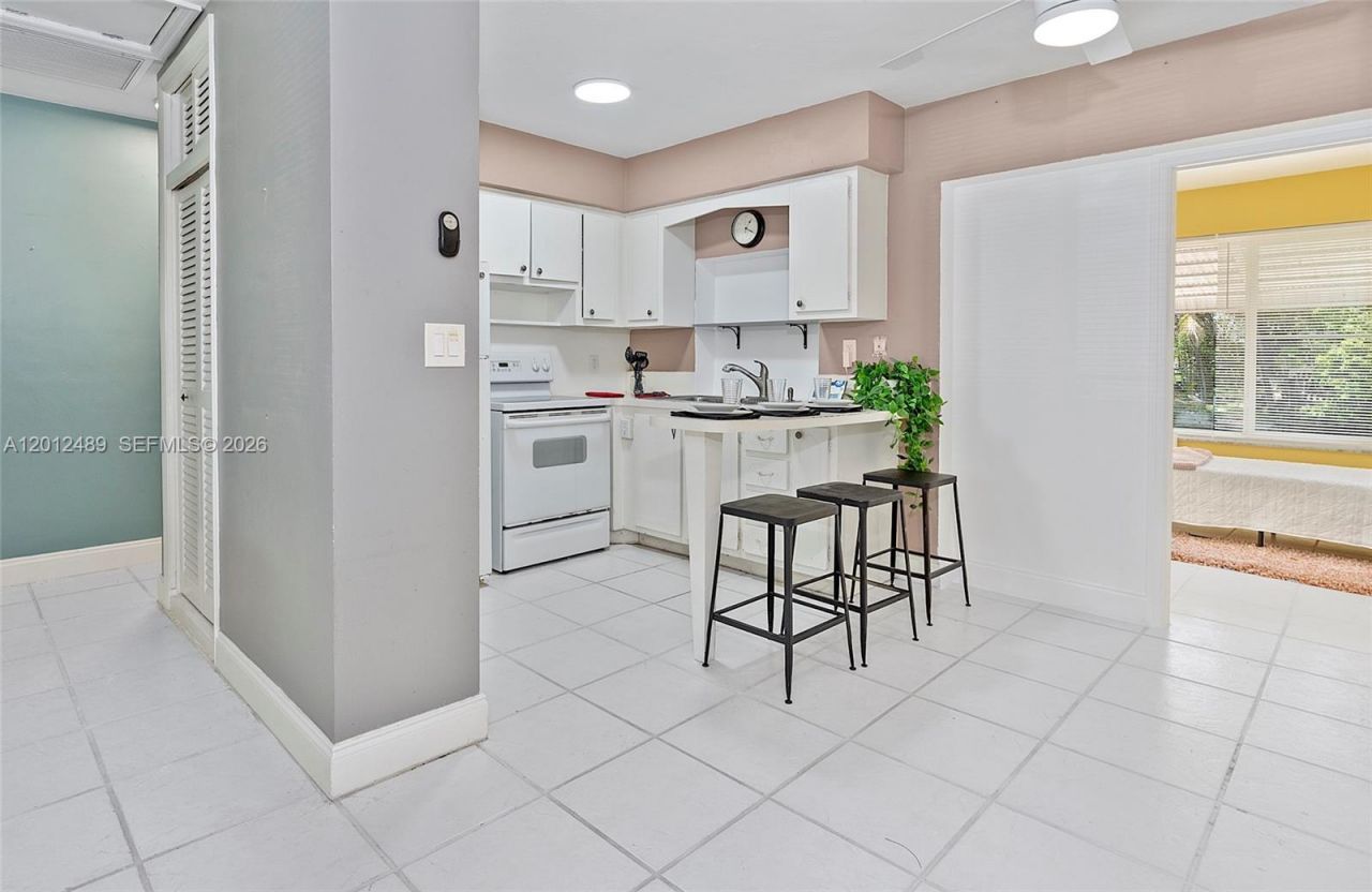 1817 NW 60th Ave, Unit G, Sunrise, FL 33313 Photo