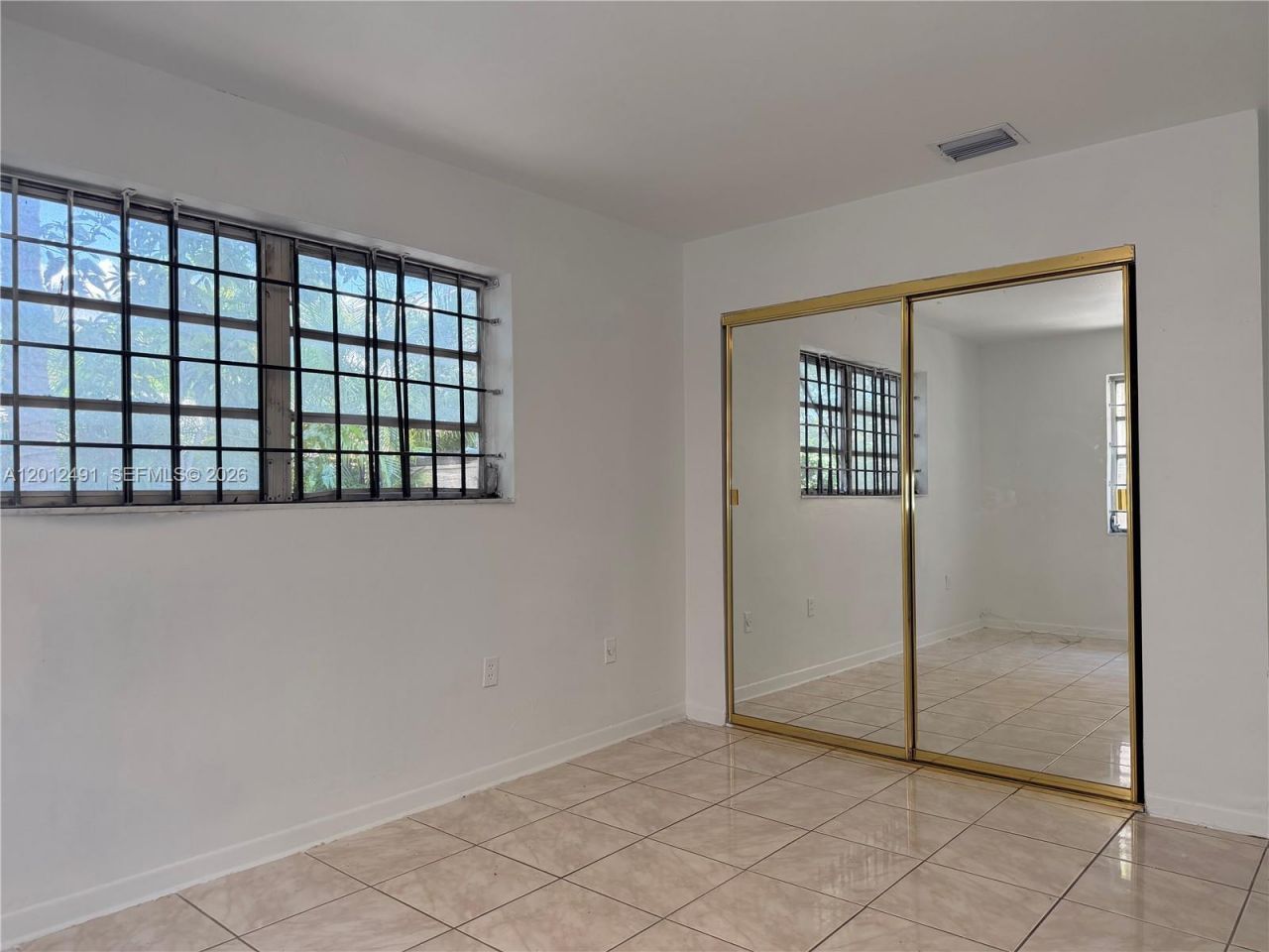 1820 NW 19th Ave , Unit 1822, Miami, FL 33125 Photo