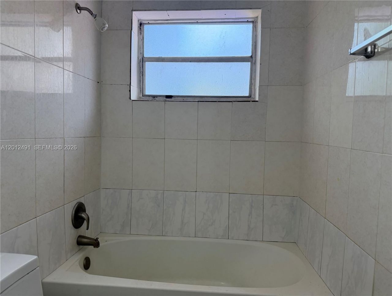 1820 NW 19th Ave , Unit 1822, Miami, FL 33125 Photo