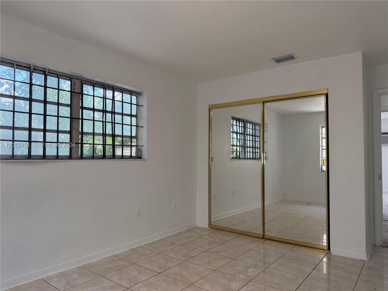 1820 NW 19th Ave , Unit 1822, Miami, FL 33125 Photo