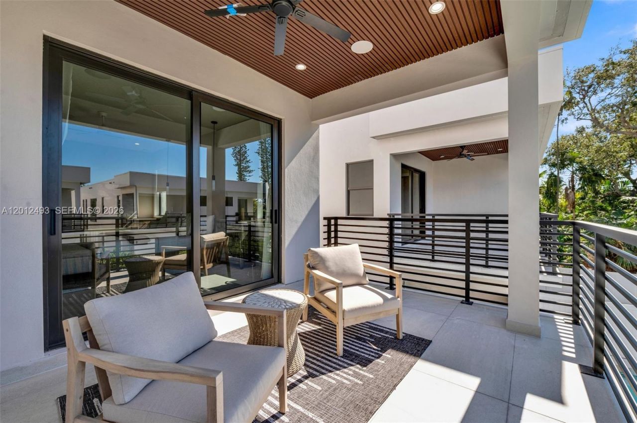 918 NE 17th Ave , Fort Lauderdale, FL 33304 Photo