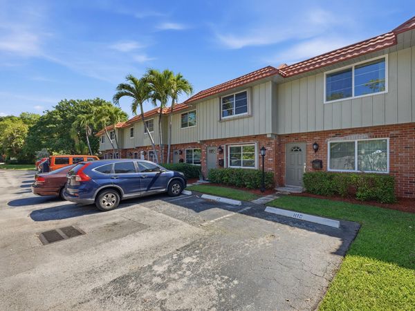 67 NE 20th Court, Unit 6h, Wilton Manors, FL 33305
