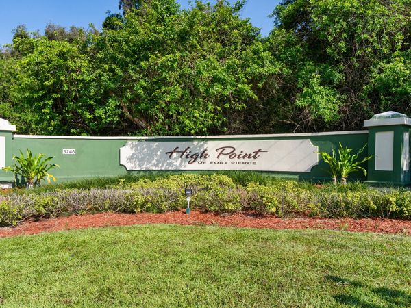 1234 S Lakes End Drive, Unit A, Fort Pierce, FL 34982